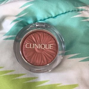 Clinique Cheek Pop in Fig Pop